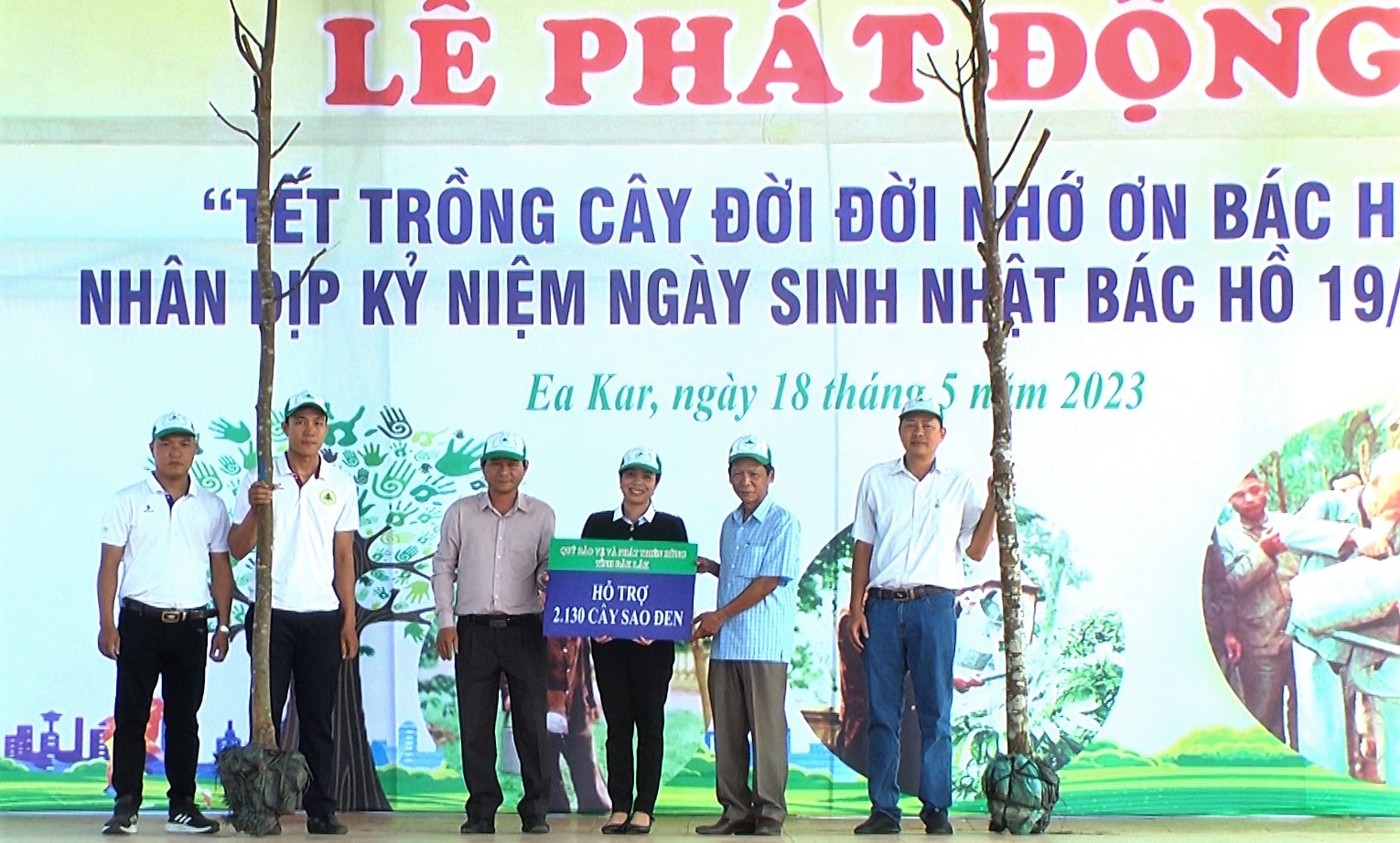 Huyện Ea Kar tổ chức Lễ phát động “ Tết trồng cây đời đời nhớ ơn Bác Hồ” nhân dịp kỷ niệm 133 năm ngày sinh nhật Bác Hồ 19/05/2023.